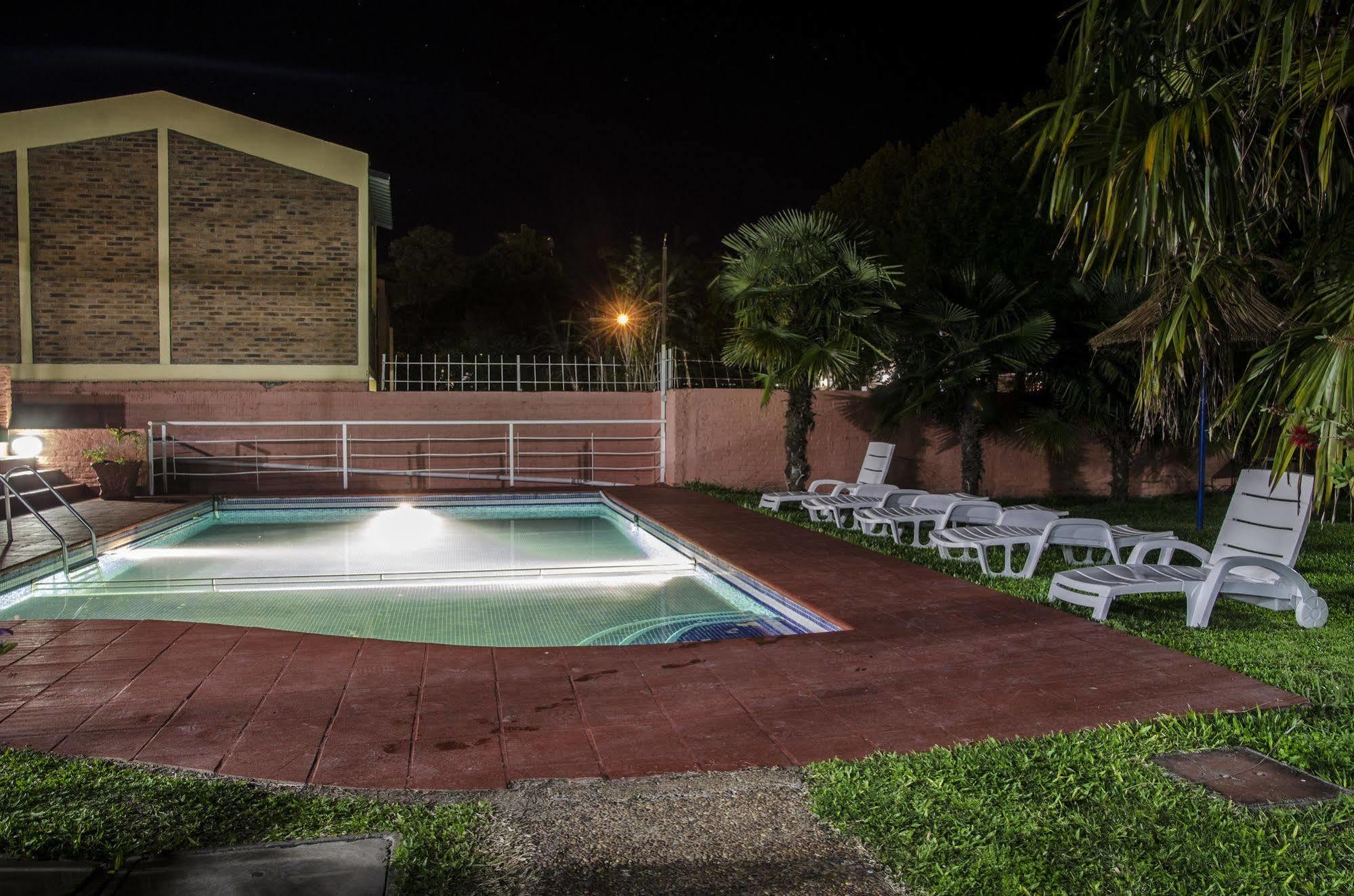 Hotel Del Pasaje Termas del Daymán Exterior foto